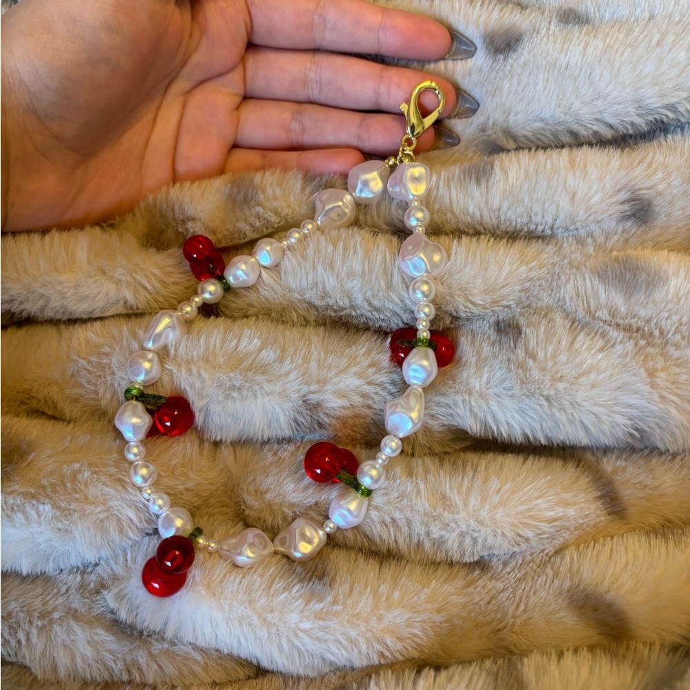 Charming Pearl and Cherry charm
